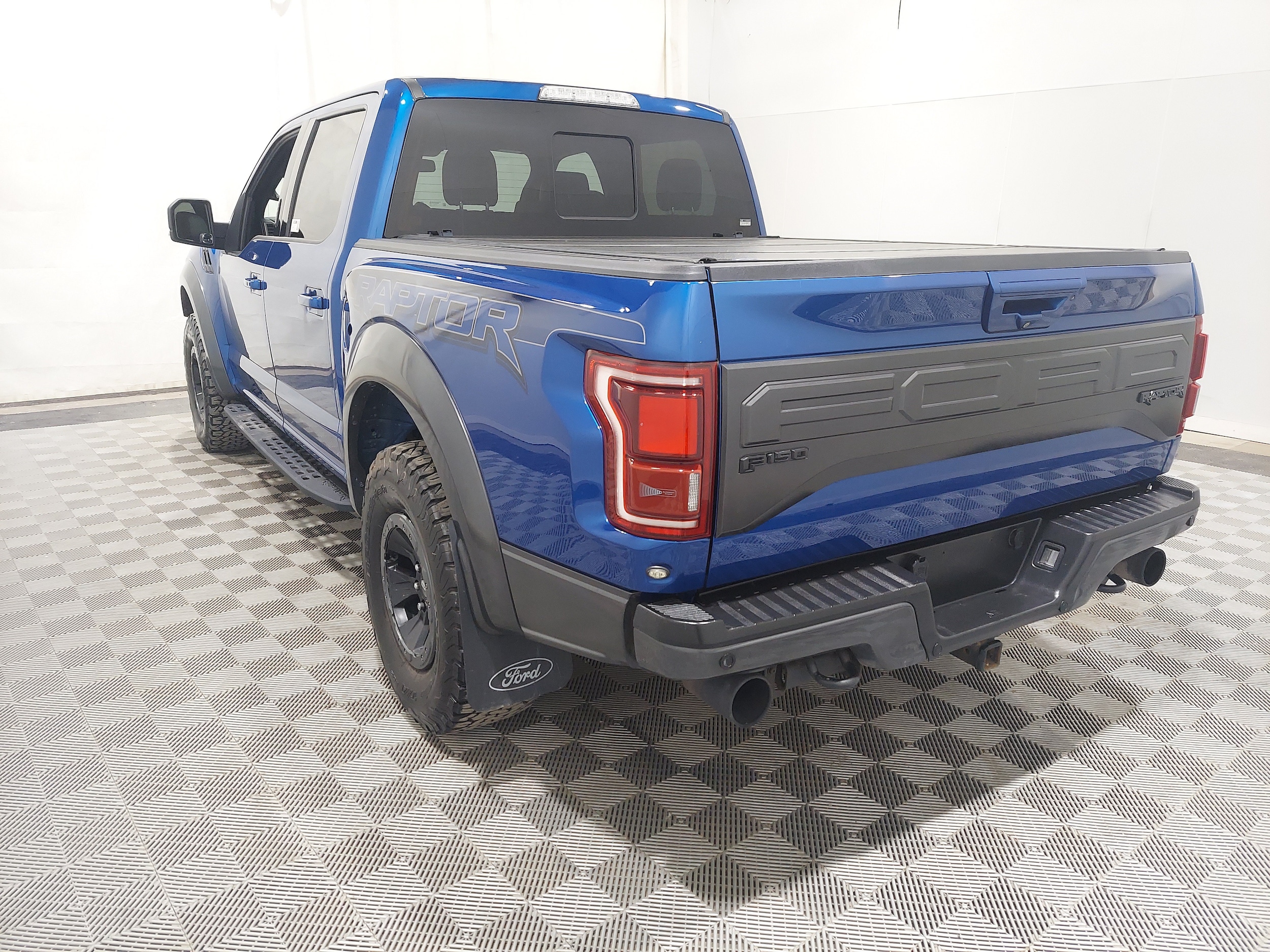 ford f-150 raptor 2018 1FTFW1RG5JFB75471 image ford f-150 raptor 2018 1FTFW1RG5JFB75471 image